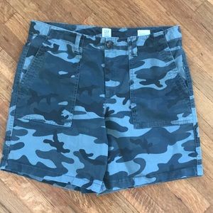 Girlfriend Khaki Camo Short